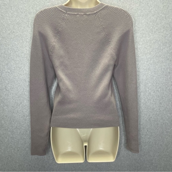 Abercrombie & Fitch Cutwork Ribbed Long Sleeve Stretch Sweater - Picture 5 of 5